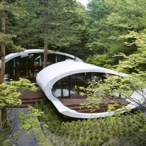 Shell Residence en Japón, una casa de ciencia-ficción que supera el paisaje Shell Residence en Japón, una casa de ciencia-ficción que supera el paisaje