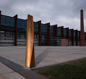 Belt, la luz hecha escultura Belt, la luz hecha escultura