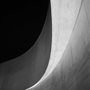 Una exposición recoge la arquitectura de Zaha Hadid retratada por la fotógrafa Hélène Binet Una exposición recoge la arquitectura de Zaha Hadid retratada por la fotógrafa Hélène Binet