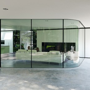 Casa unifamiliar minimalista, proyectada por el estudio 123DV Casa unifamiliar minimalista, proyectada por el estudio 123DV
