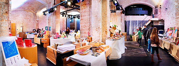 xmas-pop-up Sin-adi-fad-mercado-central-diseño (1)
