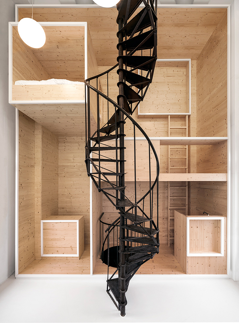 room-in-the-roof-i29-interior-architects-bijenkorf-rijksmuseum (1)